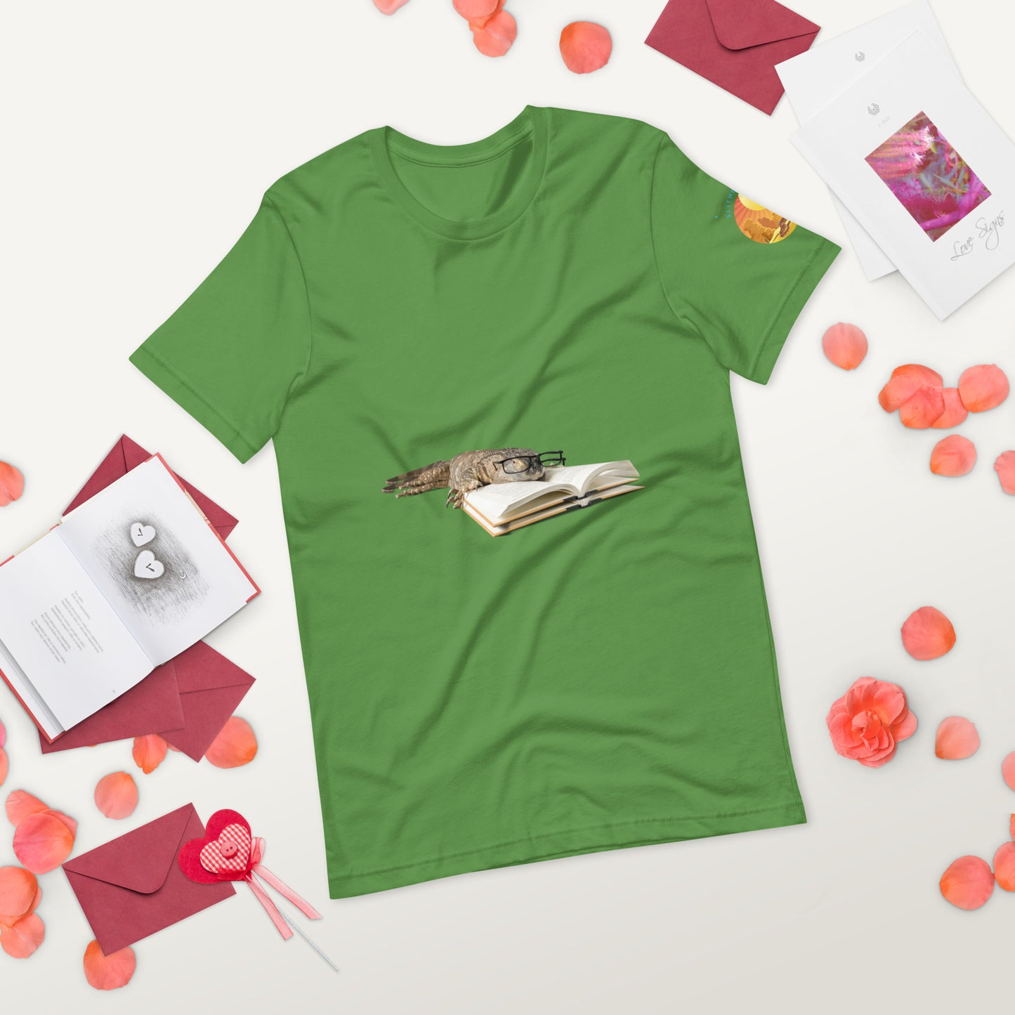 Tegu Reading T-shirt